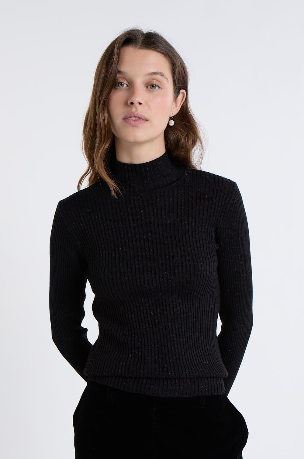 Pull en tricot irisé à col montant;${refinementColor}