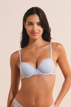 Soutien-gorge coques fines avec broderie;${refinementColor}