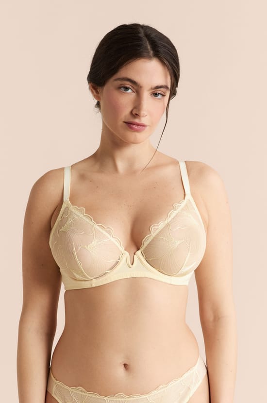 Sujetador de encaje;${refinementColor}