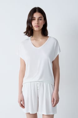 Top liso manga corta;${refinementColor}