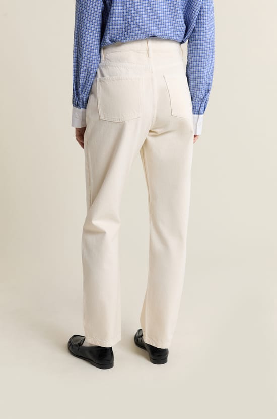 Jean coupe droite en coton ;${refinementColor}