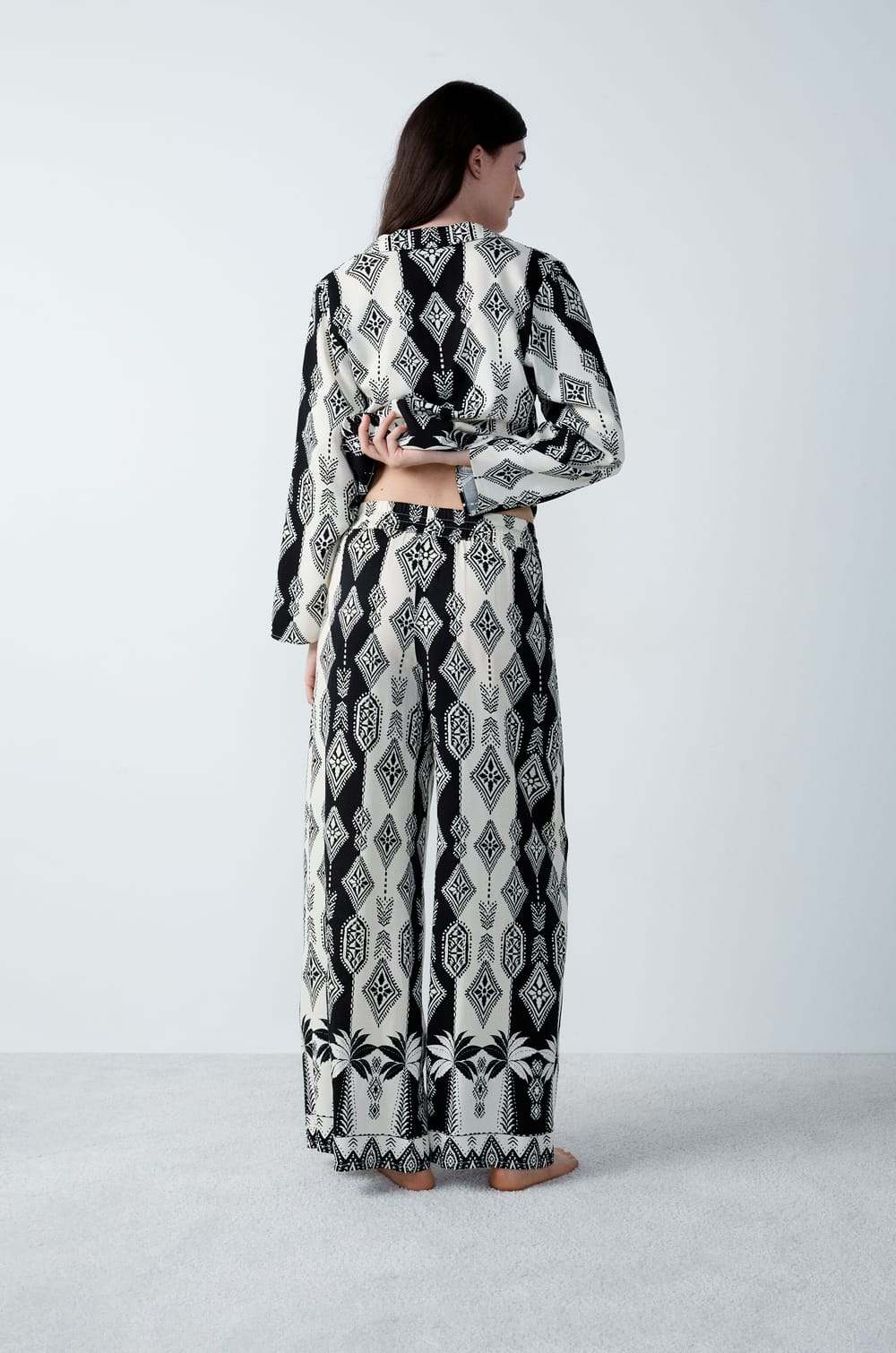 Wide-leg Pyjama Trousers with Prints;${refinementColor}