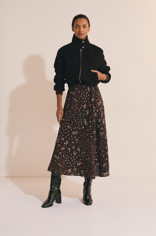 Jupe longue &agrave; motifs fleuris;${refinementColor}