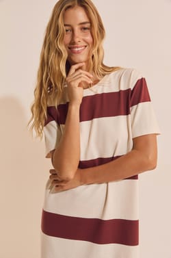 Robe longue &agrave; rayures;${refinementColor}