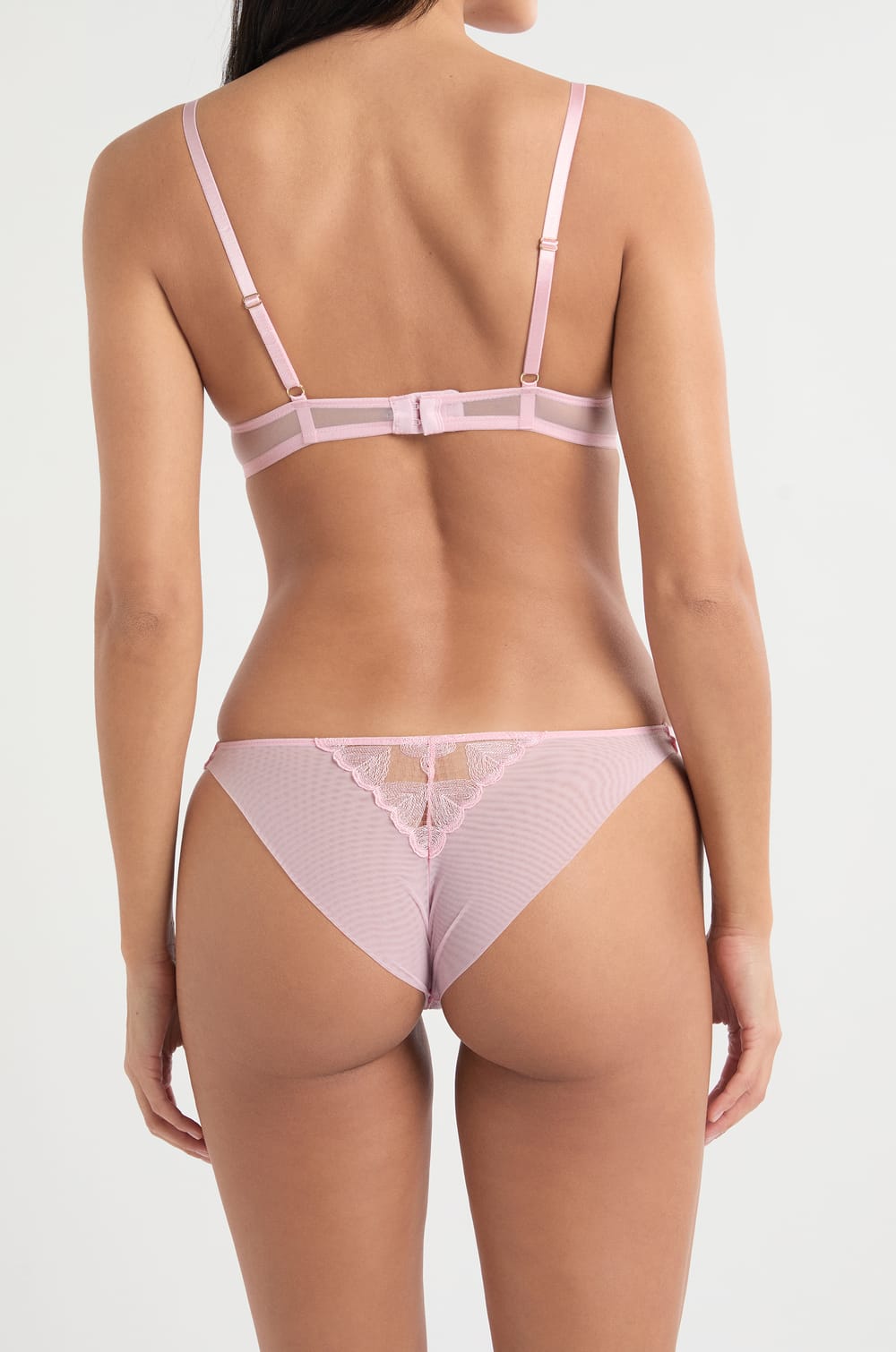 Culotte en dentelle &agrave; motifs c&oelig;urs;${refinementColor}