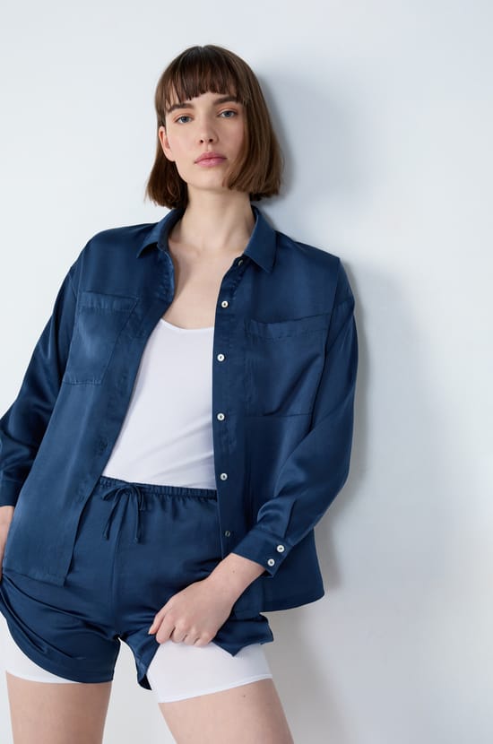 Short de pyjama satiné évasé;${refinementColor}