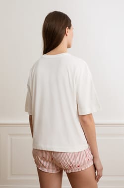 T-shirt manches courtes &agrave; inscripton "love is all" en coton;${refinementColor}