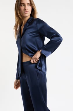 Chemise de pyjama manches longues en soie;${refinementColor}