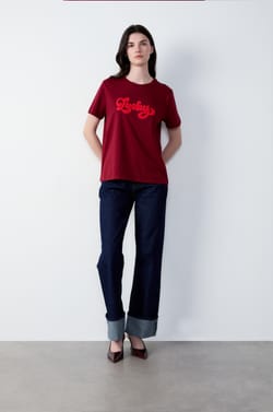 Playera de algodón estampada ;${refinementColor}
