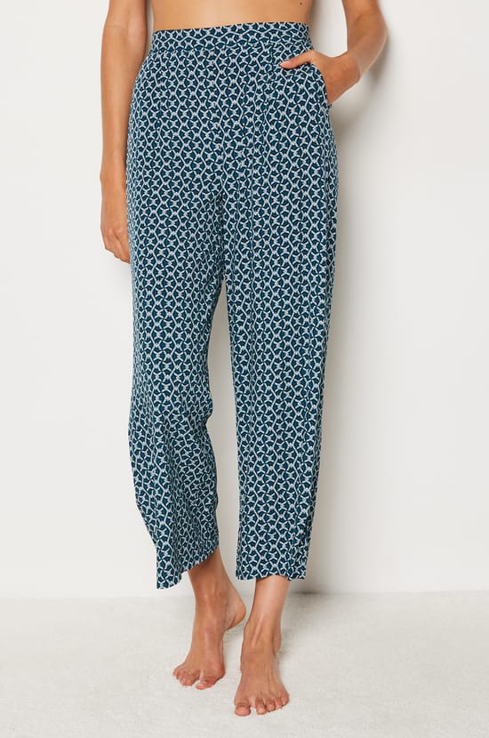 Patterned 7/8 Pyjama Trousers;${refinementColor}