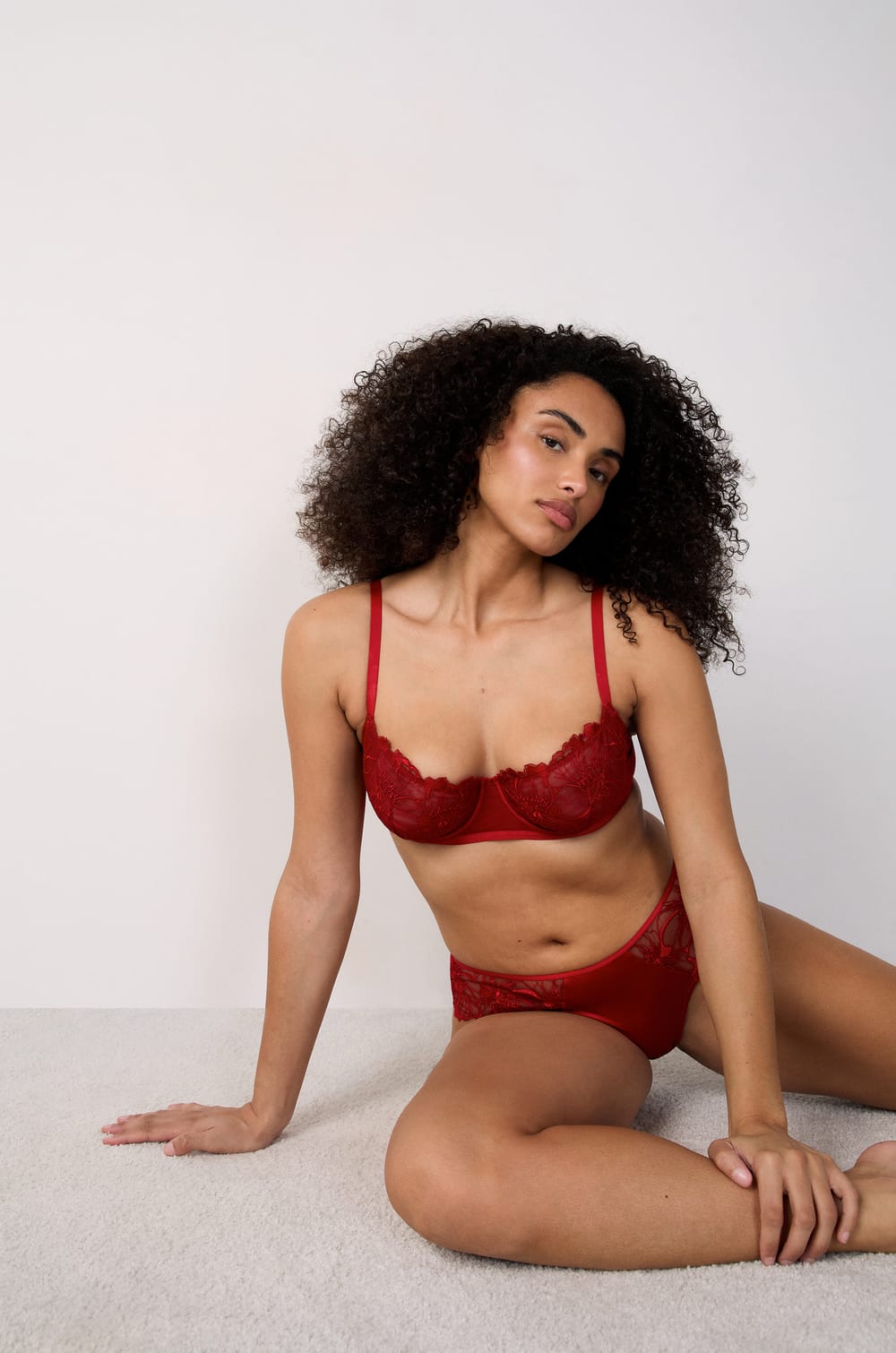 Bra N.9 - Embroidered Balconette;${refinementColor}