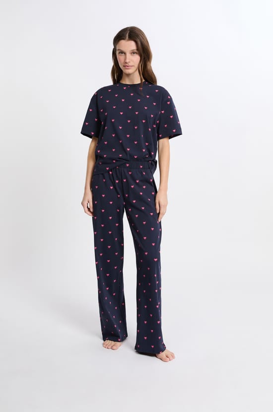 Pijama de 2 piezas con estampado de corazones de algod&oacute;n;${refinementColor}