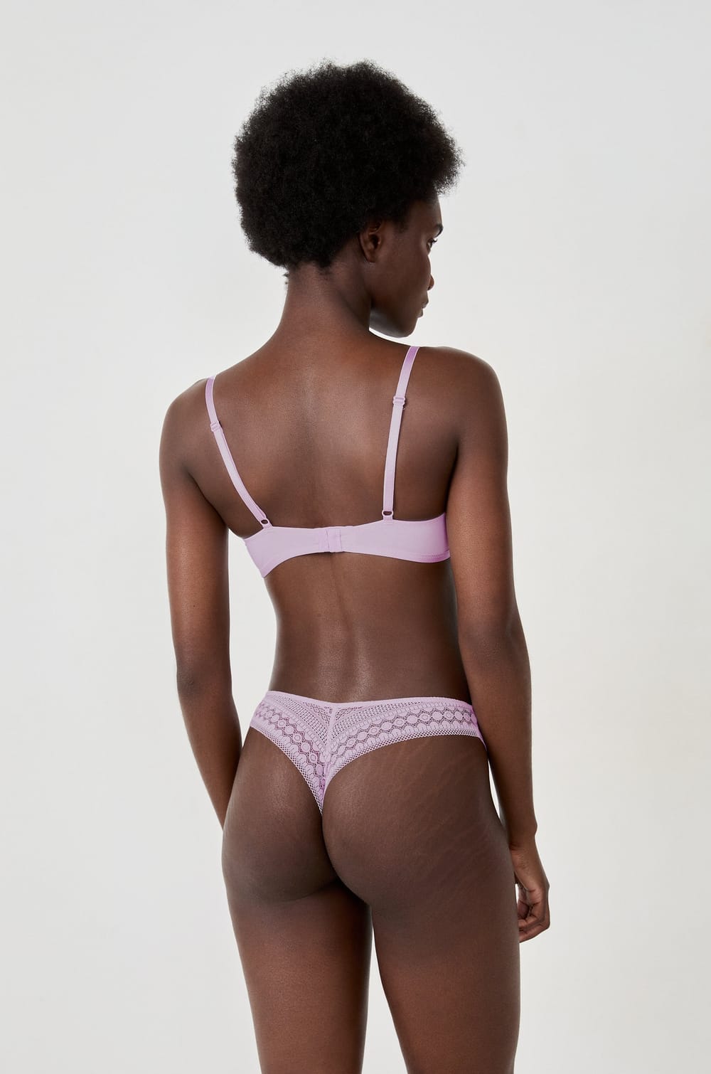 Sujetador N. 4 - Sujetador copa fina;${refinementColor}