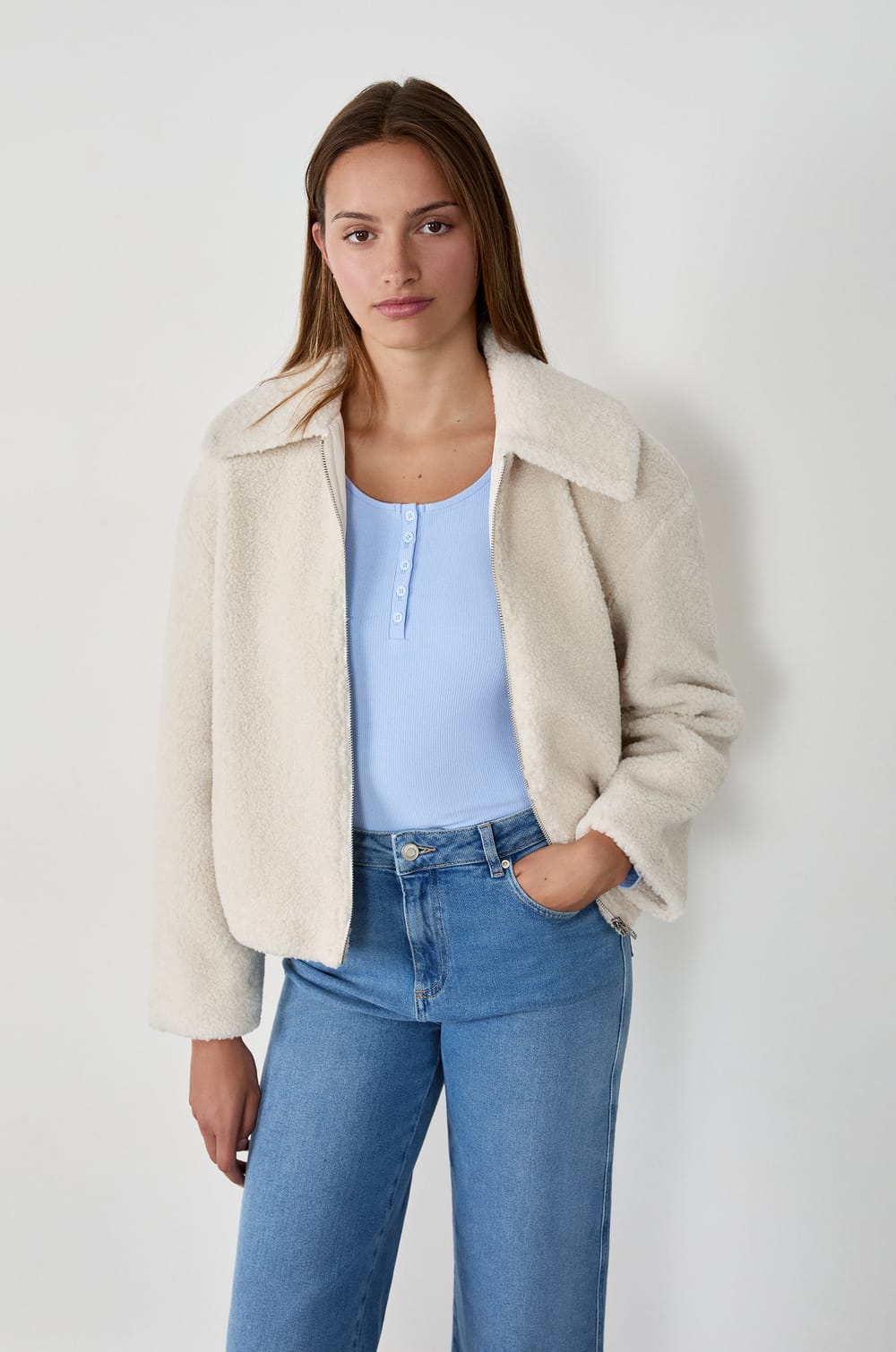 Long-sleeved T-shirt with buttons;${refinementColor}