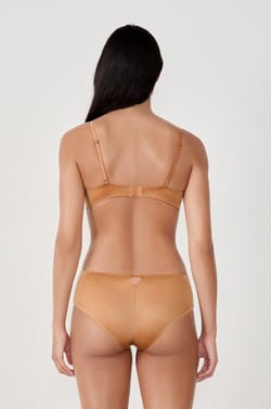 Wireless Triangle Bra;${refinementColor}