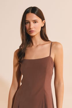 Robe longue bouffante;${refinementColor}