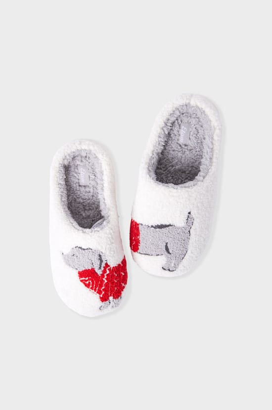 Chaussons à motifs en fausse fourrure;${refinementColor}