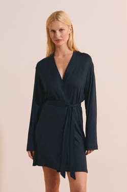 D&eacute;shabill&eacute; avec ceinture;${refinementColor}