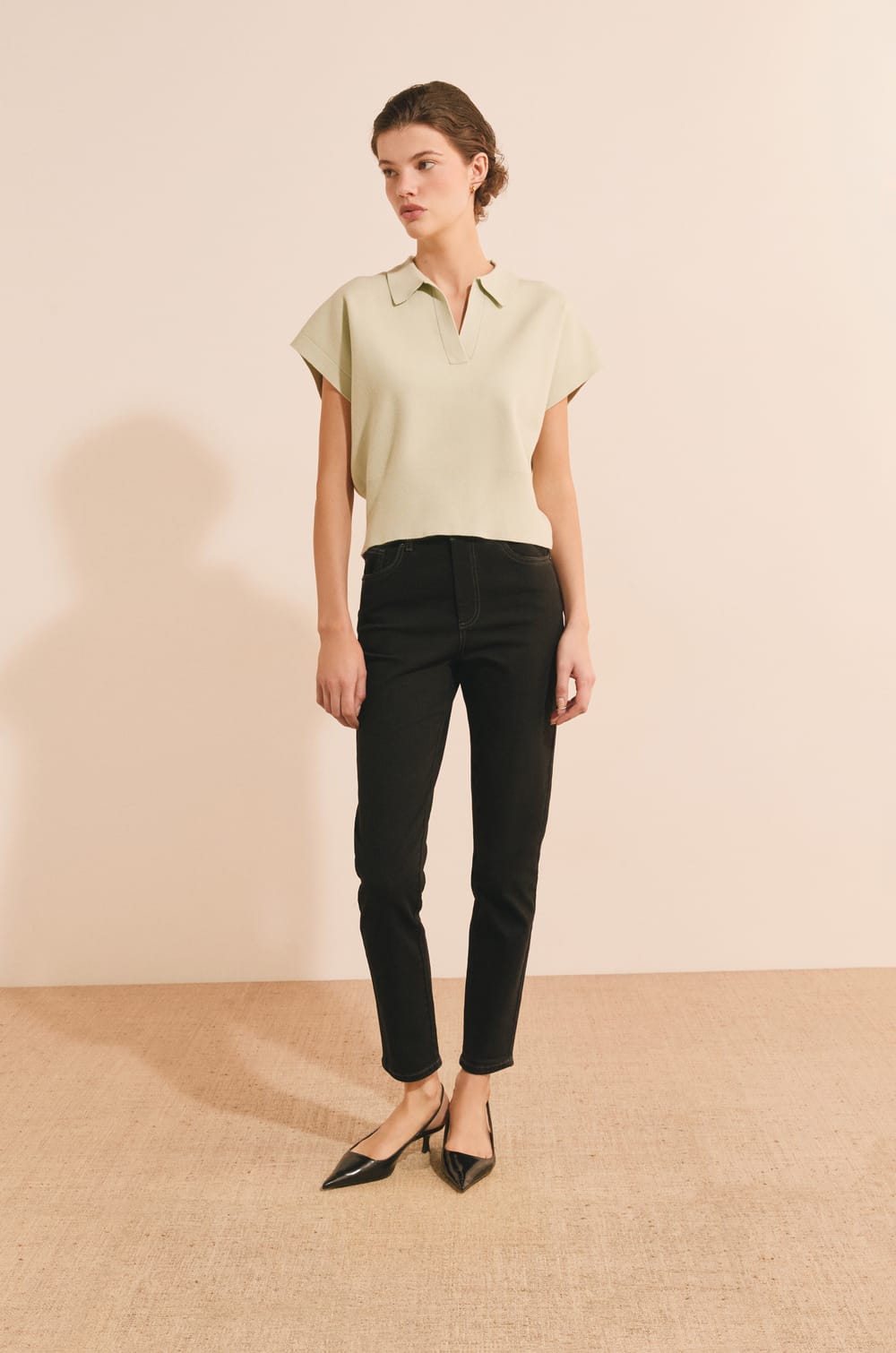 Pull manches courtes avec col polo;${refinementColor}