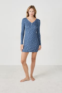 Chemise de pyjama à fleurs;${refinementColor}