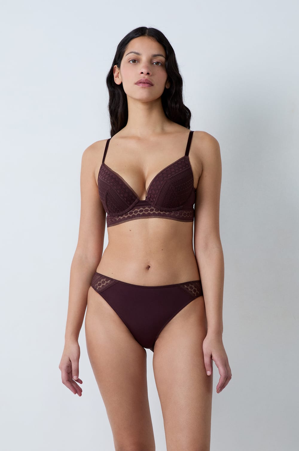  Sujetador push-up;${refinementColor}