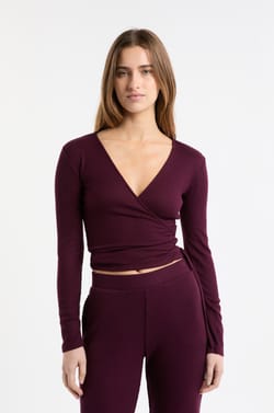 Long-sleeved wrap pyjama t-shirt;${refinementColor}