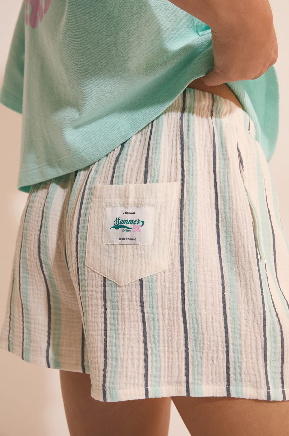 Short de pyjama &agrave; rayures en coton;${refinementColor}