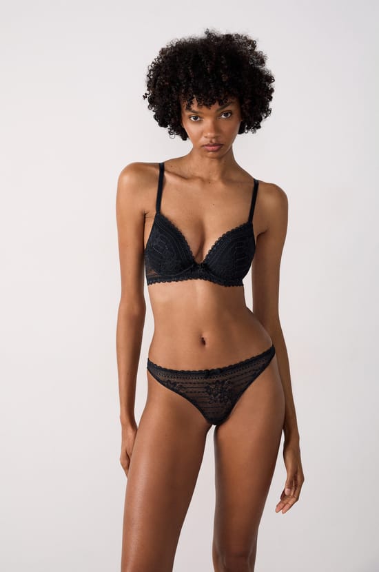 Bra No.2 - The Plunge Push-up;${refinementColor}