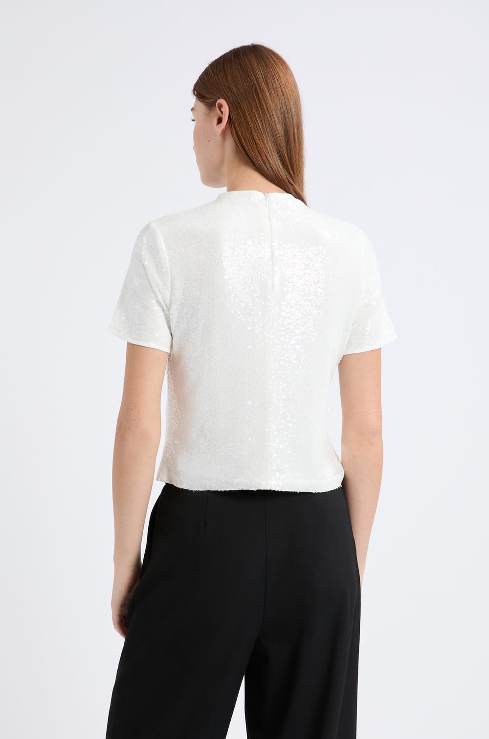 Short-sleeved sequin T-shirt;${refinementColor}