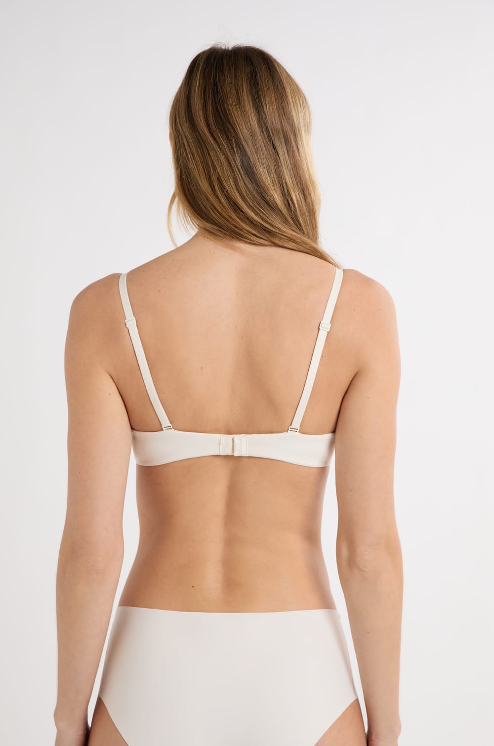 Bra No.2 - The Plunge Push-up;${refinementColor}