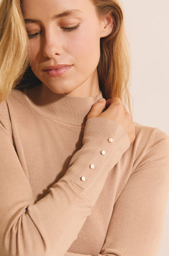 Pull en maille fine &agrave; manches mi-longues;${refinementColor}