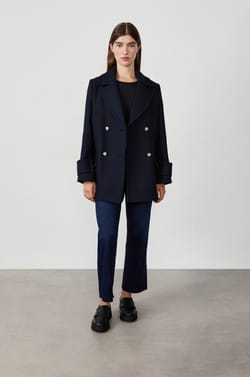 Short Coat;${refinementColor}