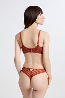 Triangel-BH ohne Bügel nach Mastektomie;${refinementColor}