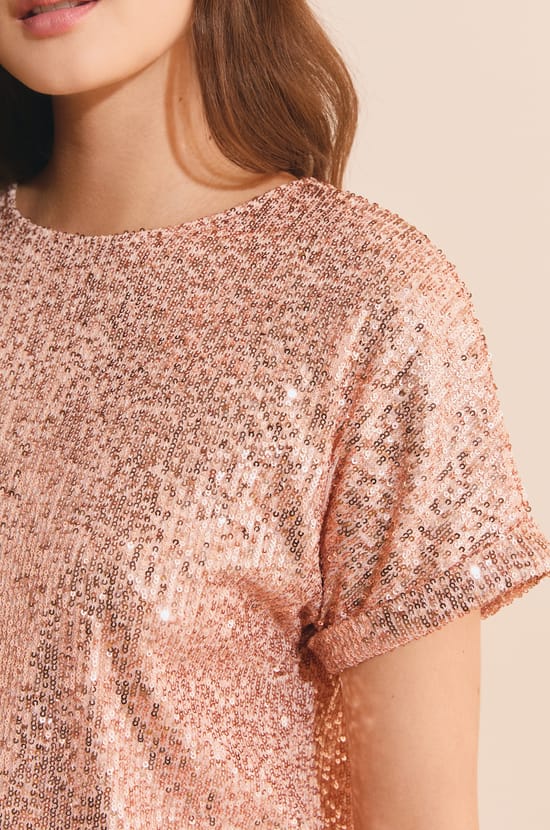 T-shirt manches courtes &agrave; sequins;${refinementColor}