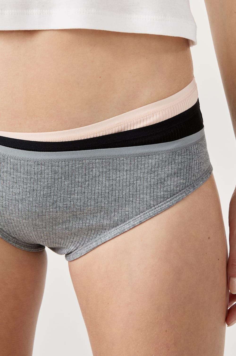 Pack of 3 Cotton Briefs;${refinementColor}