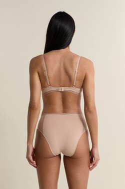 Bra N.2 - The Plunge Push-up with Lace Details;${refinementColor}