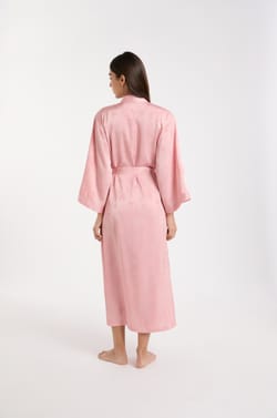 D&eacute;shabill&eacute; satin&eacute;;${refinementColor}