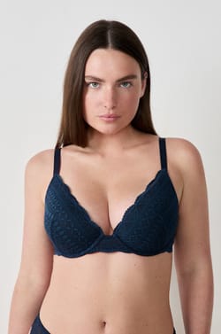 Bra No. 2 - Plunging Push-Up;${refinementColor}