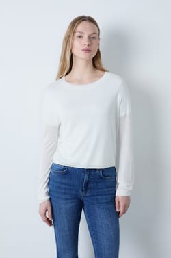 Round Neck Sweater;${refinementColor}