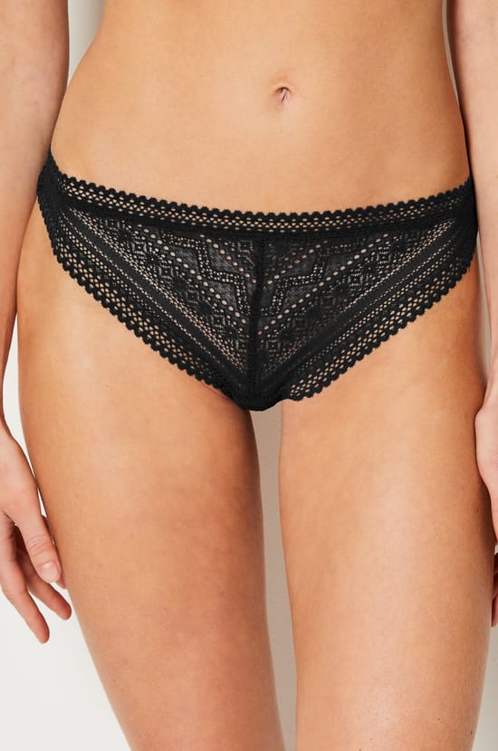 Lace Tanga;${refinementColor}