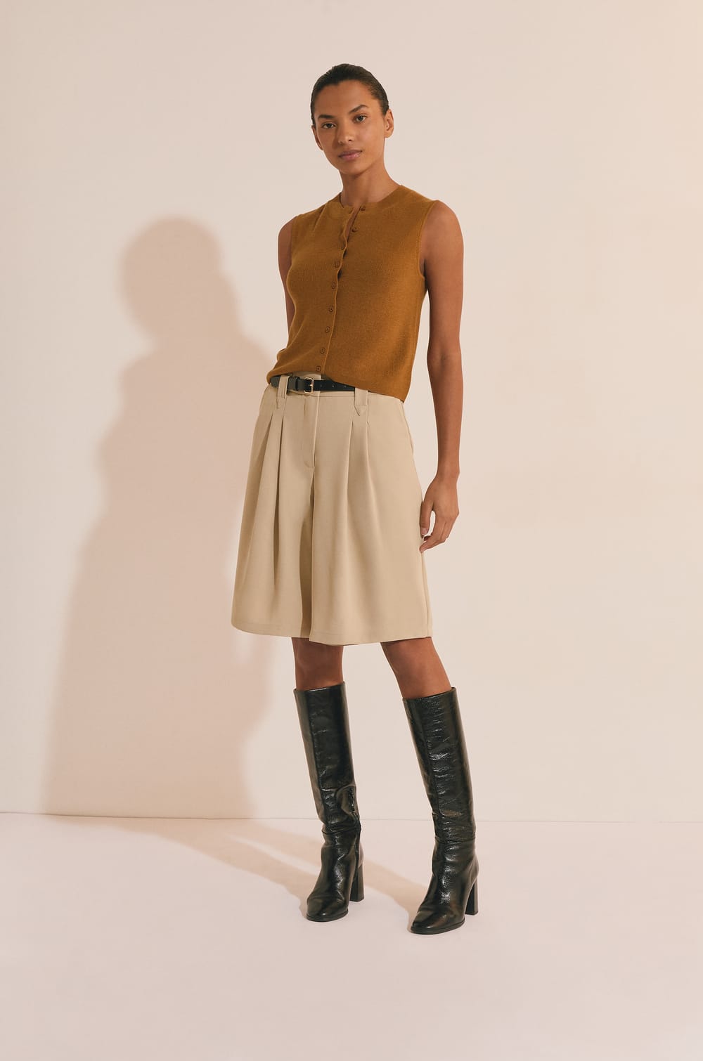 Bermuda avec ceinture;${refinementColor}