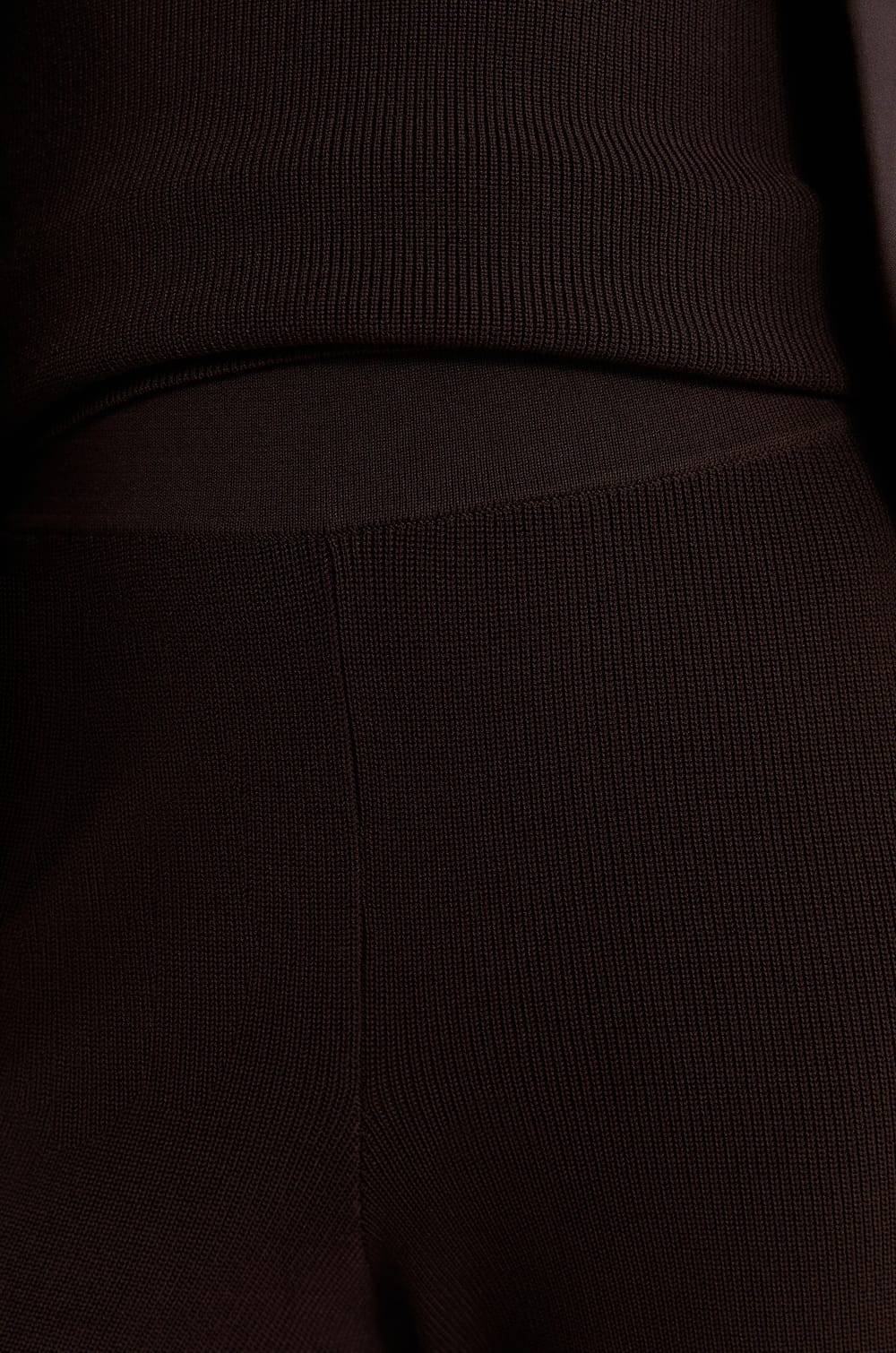 Pantalon large en maille;${refinementColor}