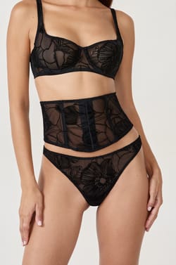 Serre-taille à motifs;${refinementColor}