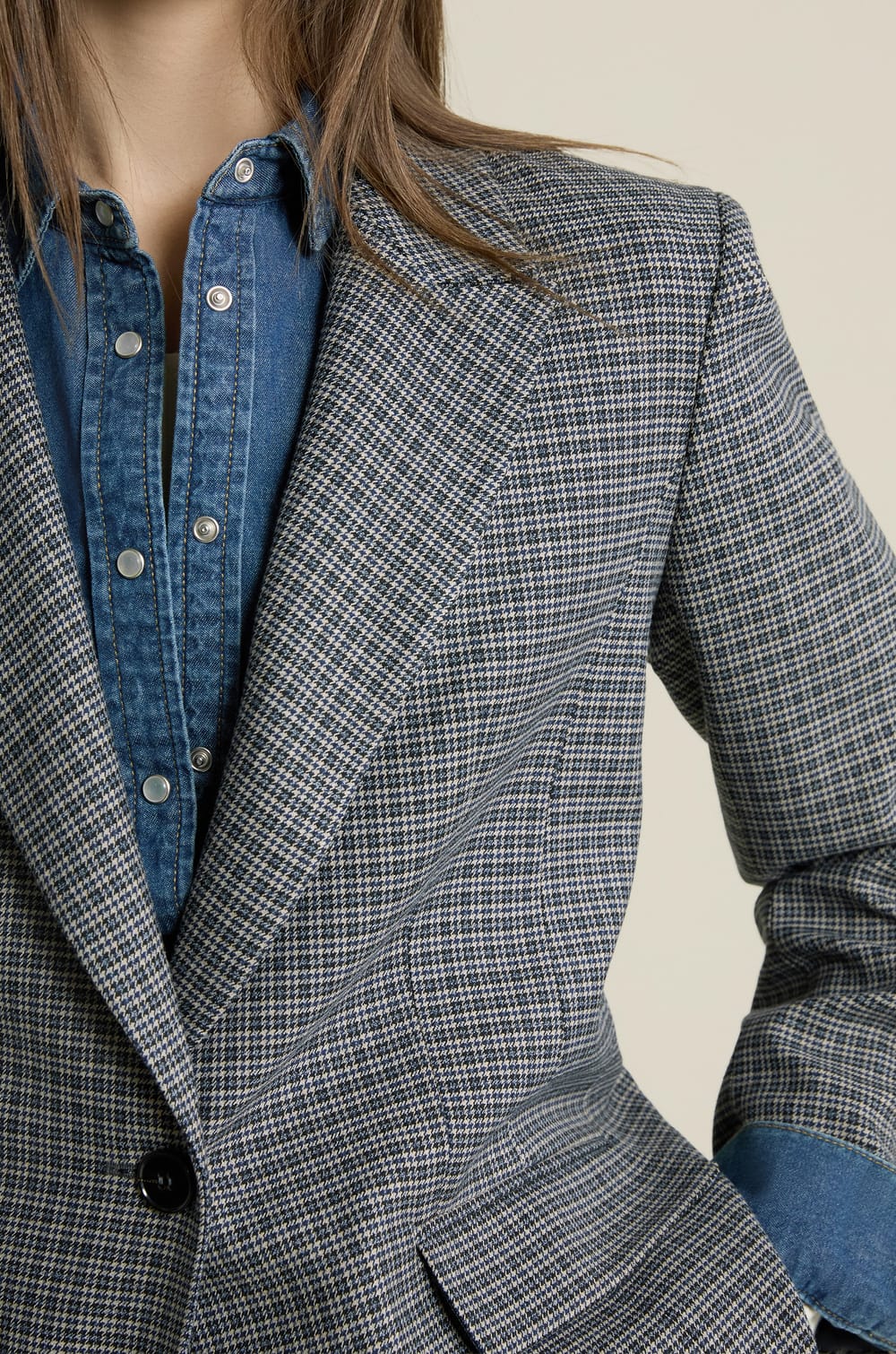 Checked Blazer;${refinementColor}