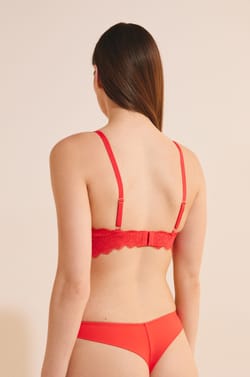 Bra N.8 - The Wireless Triangle in Lace;${refinementColor}
