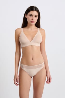 Soutien-gorge triangle sans armatures en tulle;${refinementColor}