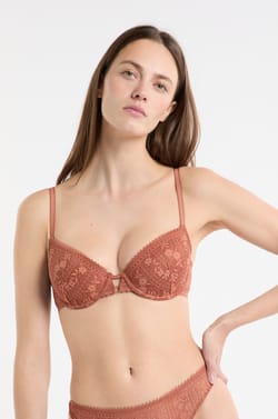 Bra N.4 - The Lightly Lined Lace;${refinementColor}