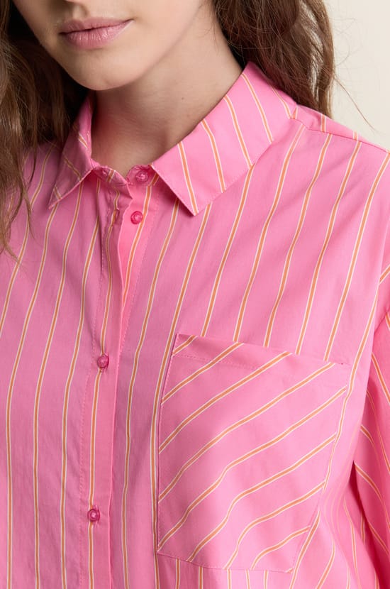 Chemise manches courtes de pyjama &agrave; rayures avec coton;${refinementColor}