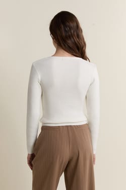 Fitted Top;${refinementColor}