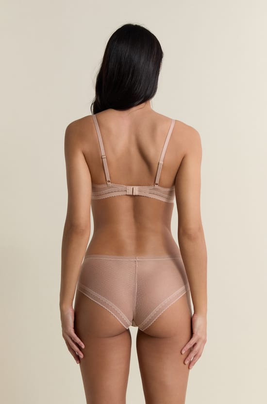 Soutien-gorge N.4 - Le coques fines en microfibre avec d&eacute;tails en dentelle;${refinementColor}